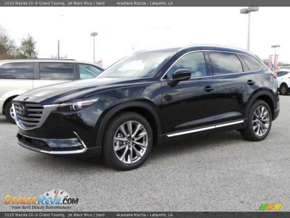 Front 3/4 View of 2016 Mazda CX-9 Grand Touring Photo #1