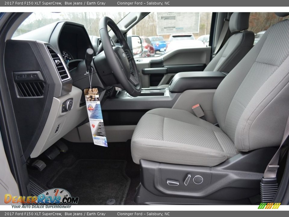 Front Seat of 2017 Ford F150 XLT SuperCrew Photo #6