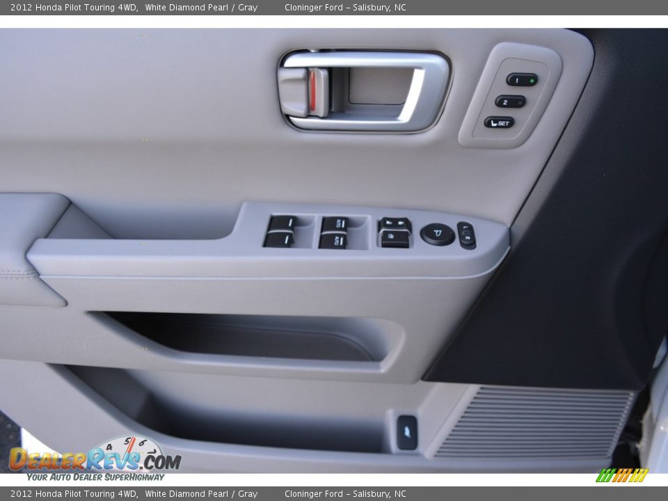 2012 Honda Pilot Touring 4WD White Diamond Pearl / Gray Photo #8