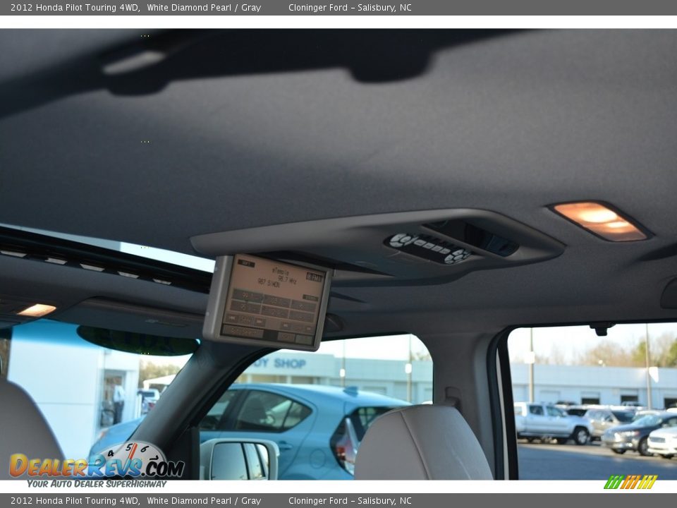2012 Honda Pilot Touring 4WD White Diamond Pearl / Gray Photo #13