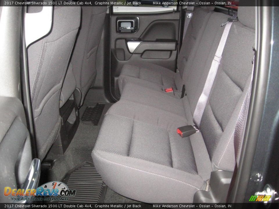 2017 Chevrolet Silverado 1500 LT Double Cab 4x4 Graphite Metallic / Jet Black Photo #13