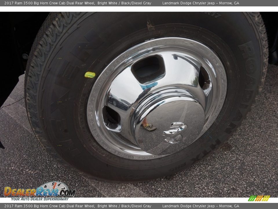 2017 Ram 3500 Big Horn Crew Cab Dual Rear Wheel Bright White / Black/Diesel Gray Photo #5