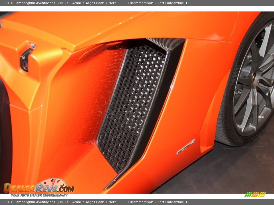 2016 Lamborghini Aventador LP700-4 Arancio Argos Pearl / Nero Photo #17