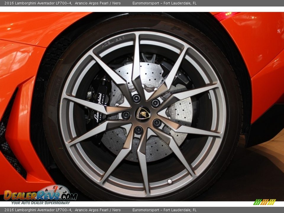 2016 Lamborghini Aventador LP700-4 Wheel Photo #19
