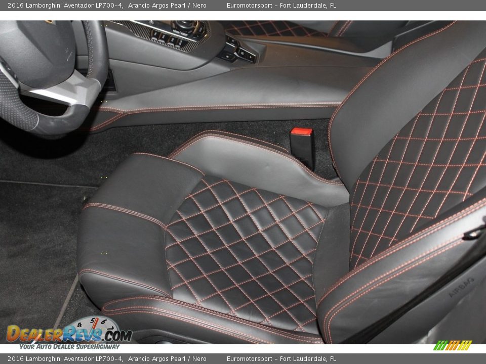 Front Seat of 2016 Lamborghini Aventador LP700-4 Photo #28