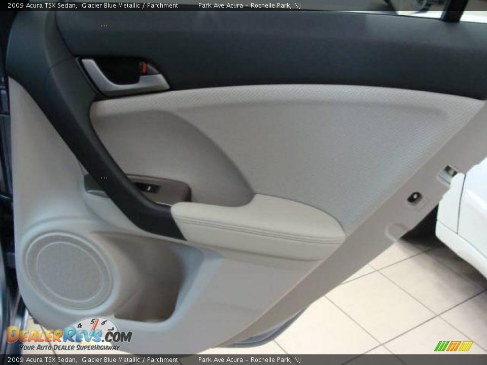 2009 Acura TSX Sedan Glacier Blue Metallic / Parchment Photo #17