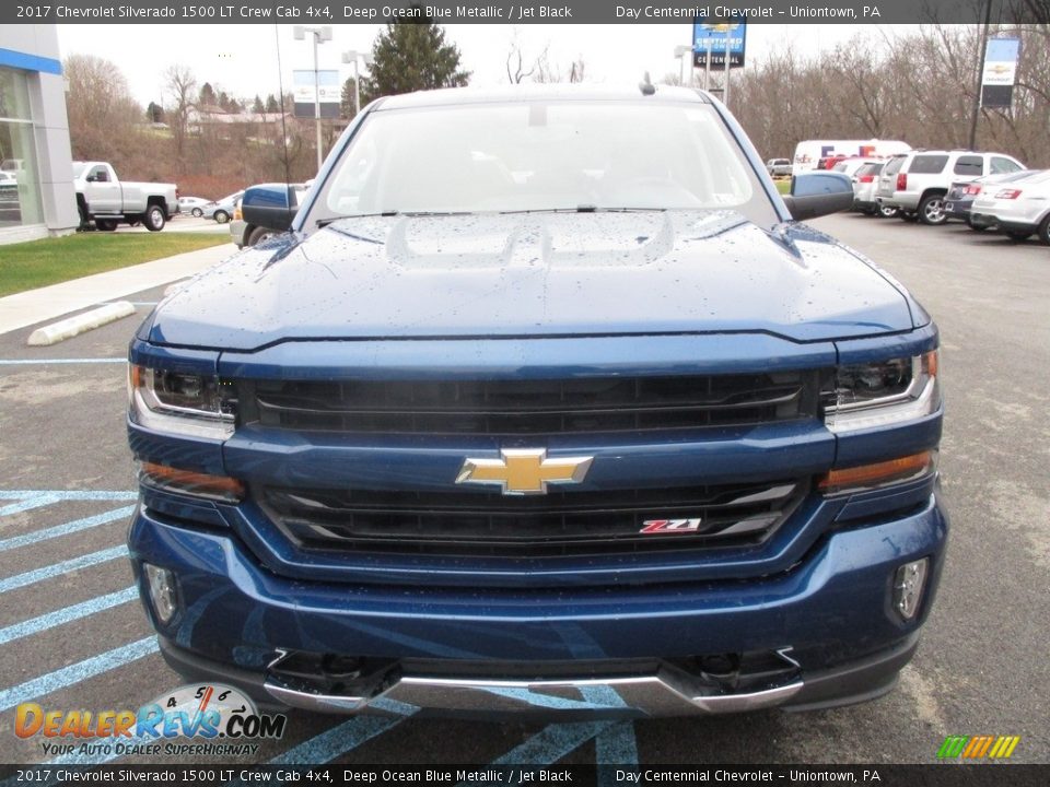 2017 Chevrolet Silverado 1500 LT Crew Cab 4x4 Deep Ocean Blue Metallic / Jet Black Photo #8