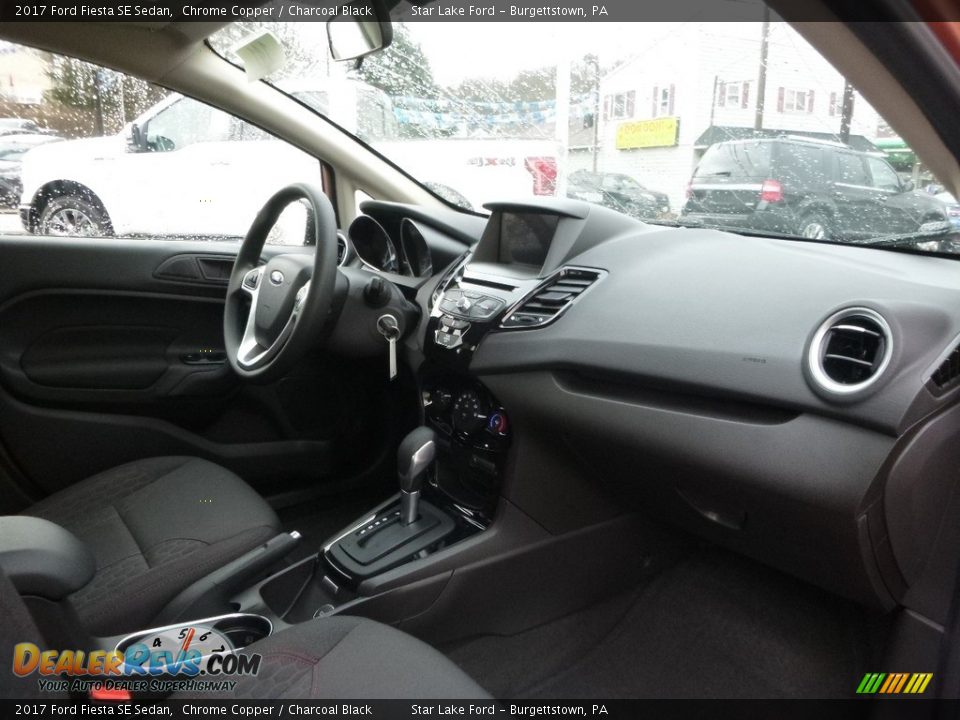 Charcoal Black Interior - 2017 Ford Fiesta SE Sedan Photo #5