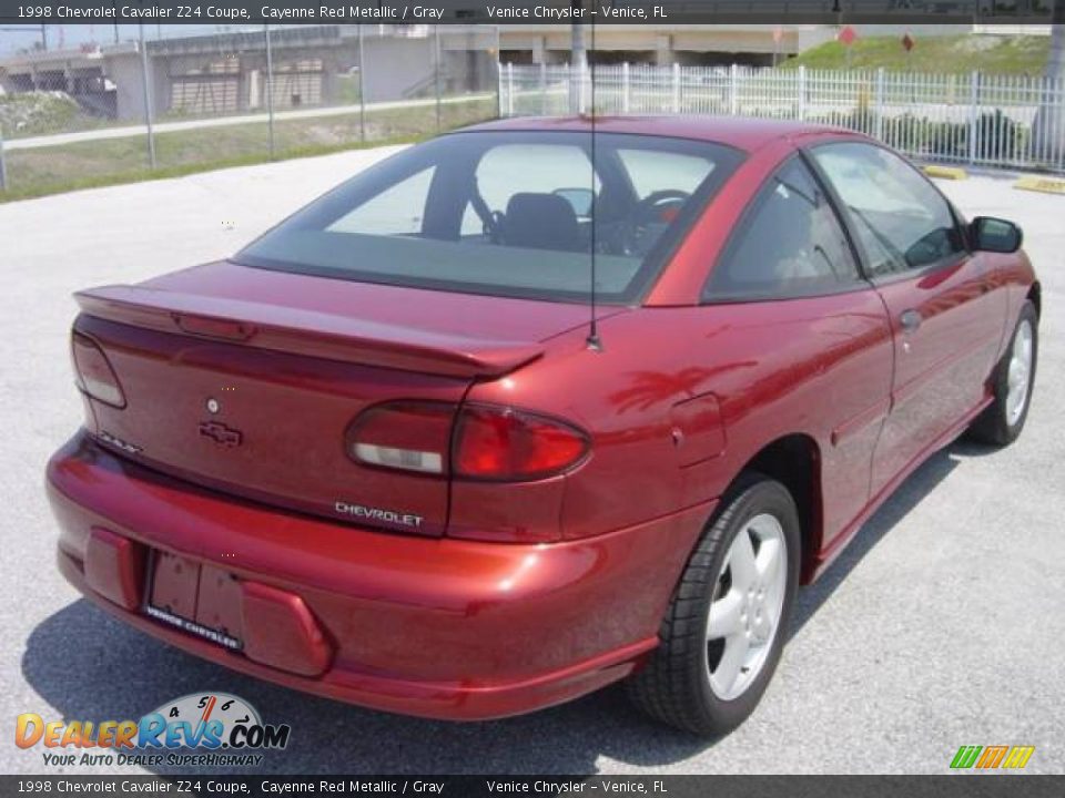 1998 Chevrolet Cavalier Z24 Coupe Cayenne Red Metallic / Gray Photo #6