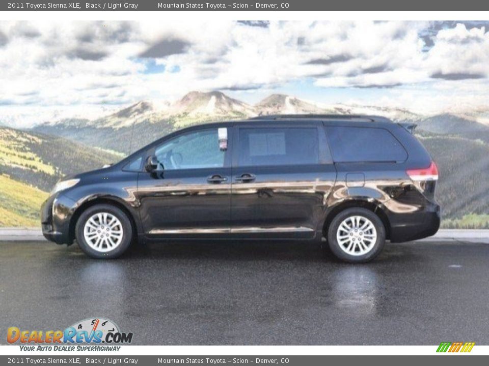 2011 Toyota Sienna XLE Black / Light Gray Photo #6