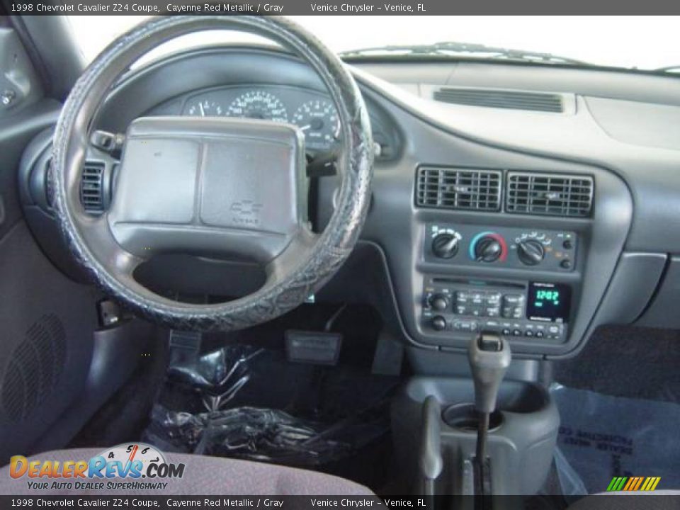 1998 Chevrolet Cavalier Z24 Coupe Cayenne Red Metallic / Gray Photo #13