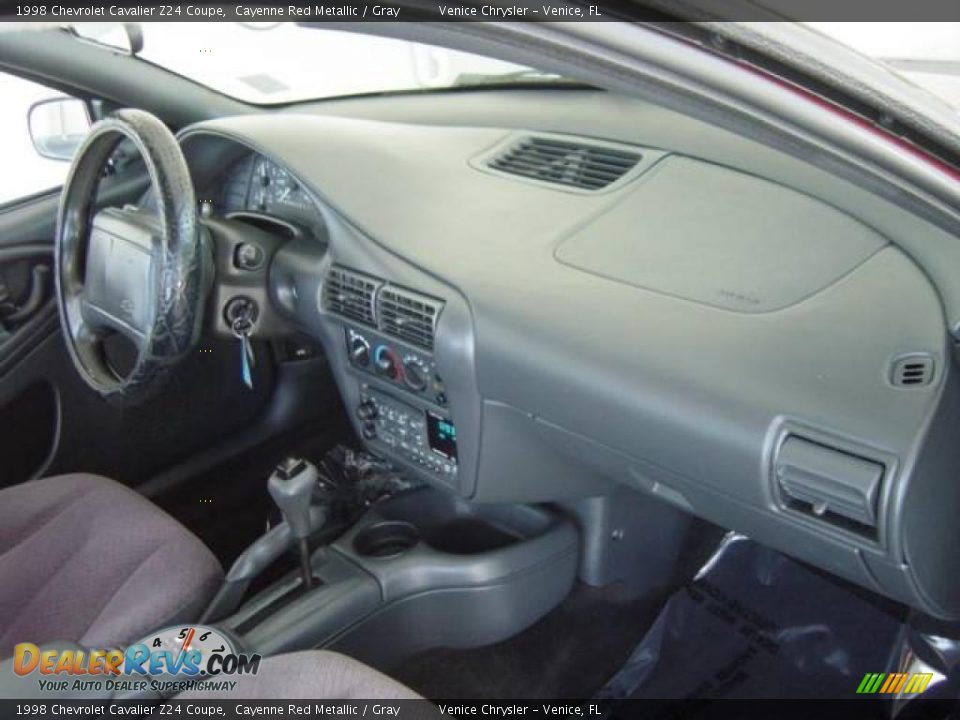 1998 Chevrolet Cavalier Z24 Coupe Cayenne Red Metallic / Gray Photo #16