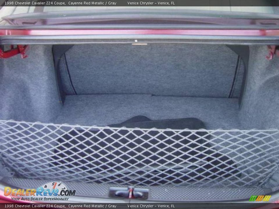 1998 Chevrolet Cavalier Z24 Coupe Cayenne Red Metallic / Gray Photo #24