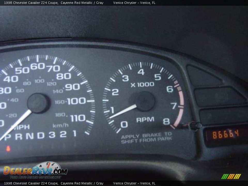 1998 Chevrolet Cavalier Z24 Coupe Cayenne Red Metallic / Gray Photo #28