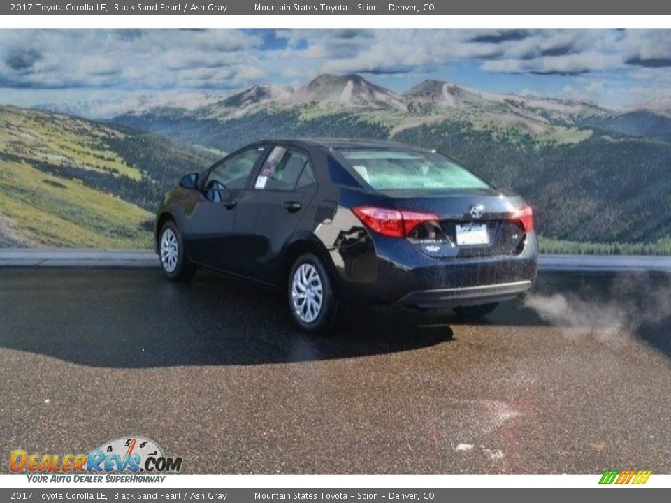 2017 Toyota Corolla LE Black Sand Pearl / Ash Gray Photo #3