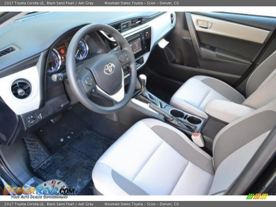 2017 Toyota Corolla LE Black Sand Pearl / Ash Gray Photo #5
