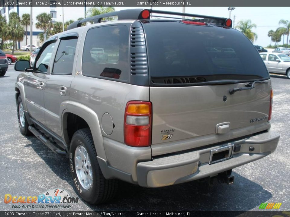 2003 Chevrolet Tahoe Z71 4x4 Light Pewter Metallic / Tan/Neutral Photo #3