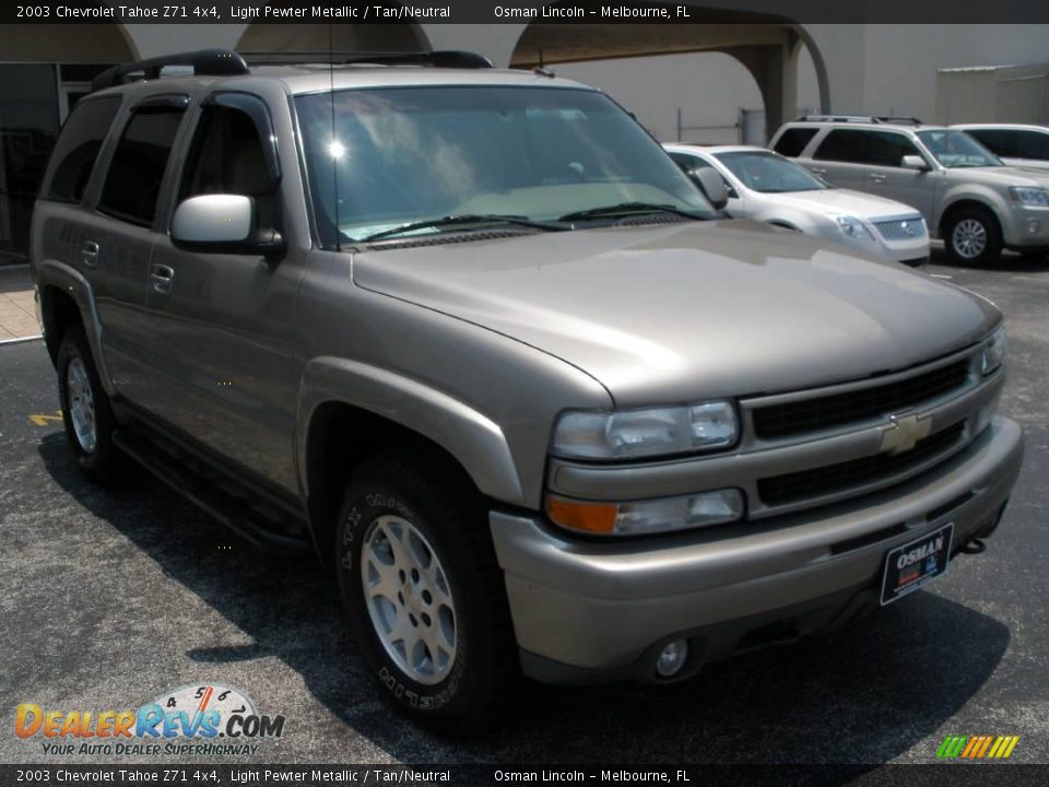 2003 Chevrolet Tahoe Z71 4x4 Light Pewter Metallic / Tan/Neutral Photo #7