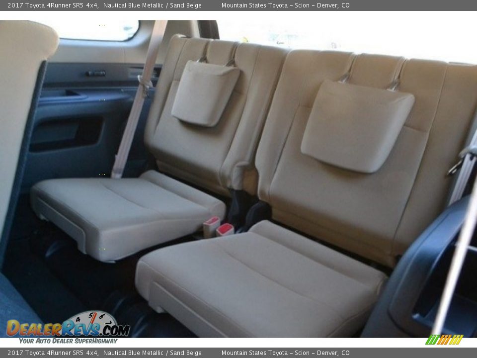 Rear Seat of 2017 Toyota 4Runner SR5 4x4 Photo #8