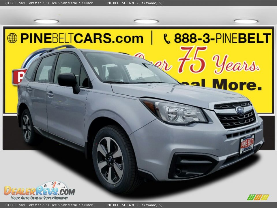 2017 Subaru Forester 2.5i Ice Silver Metallic / Black Photo #1