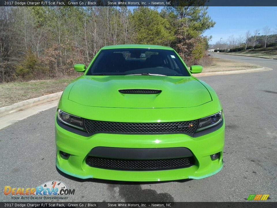 Green Go 2017 Dodge Charger R/T Scat Pack Photo #3