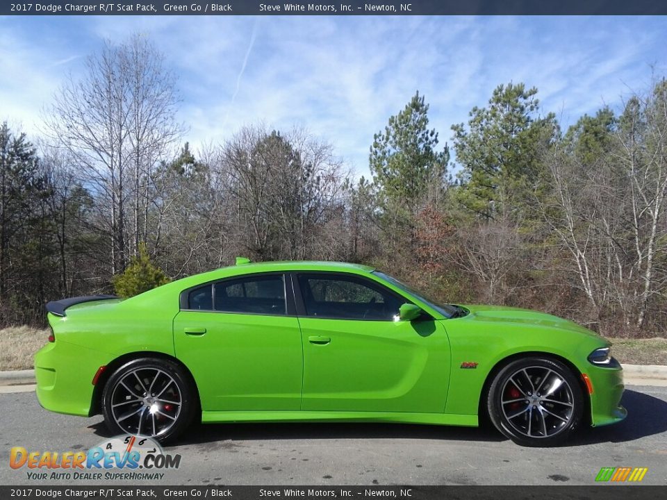 Green Go 2017 Dodge Charger R/T Scat Pack Photo #5