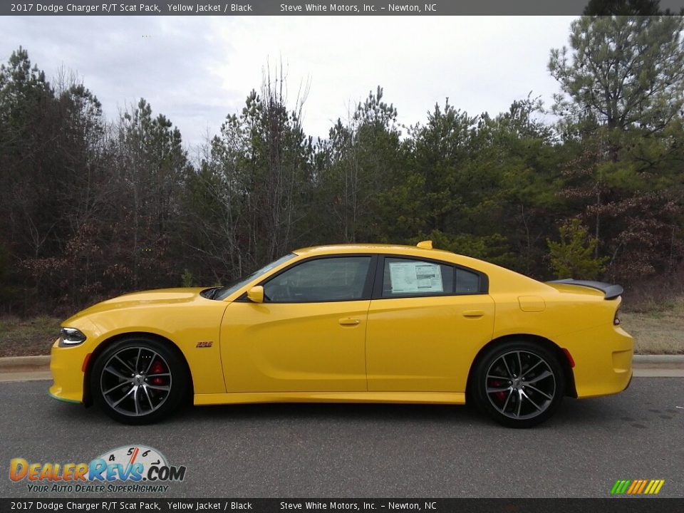 Yellow Jacket 2017 Dodge Charger R/T Scat Pack Photo #1