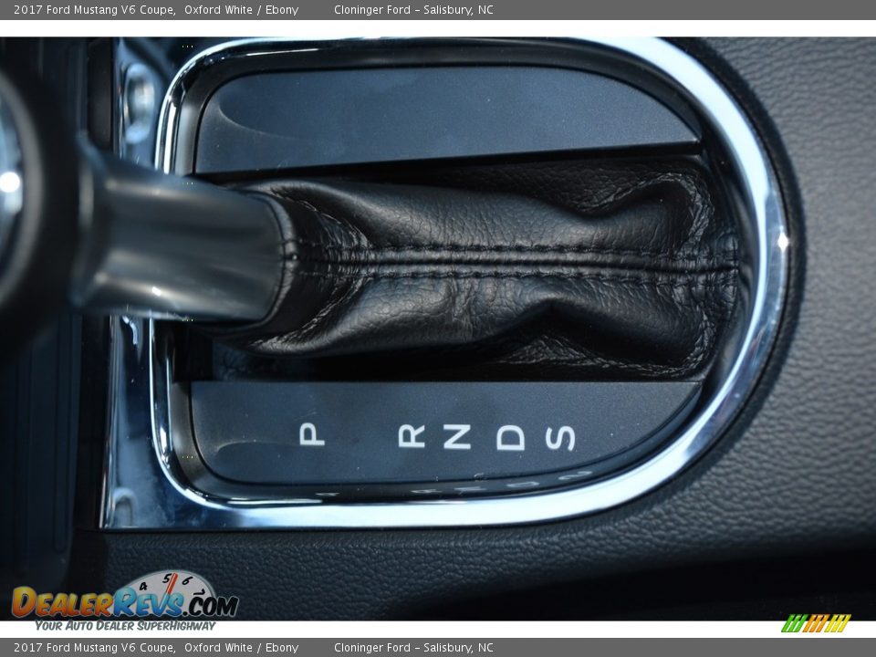 2017 Ford Mustang V6 Coupe Oxford White / Ebony Photo #13