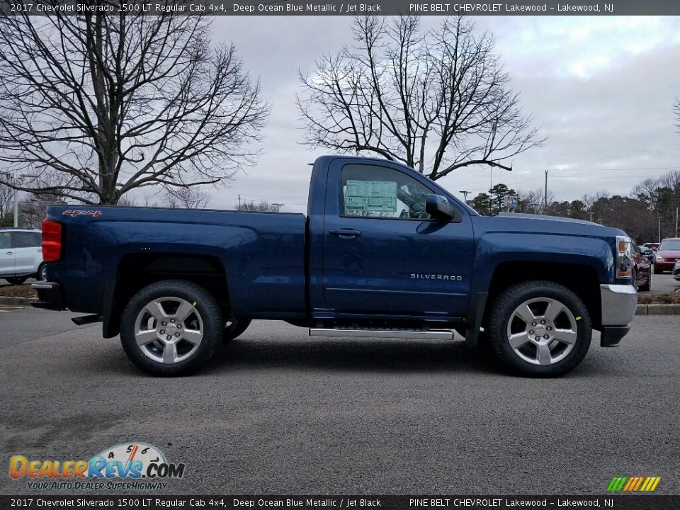 Deep Ocean Blue Metallic 2017 Chevrolet Silverado 1500 LT Regular Cab 4x4 Photo #3