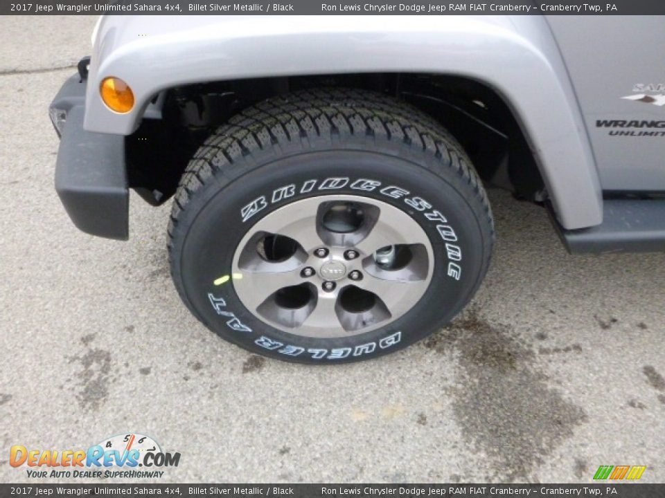 2017 Jeep Wrangler Unlimited Sahara 4x4 Billet Silver Metallic / Black Photo #2