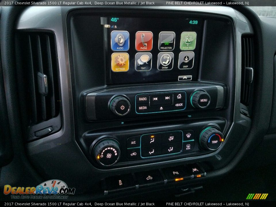 Controls of 2017 Chevrolet Silverado 1500 LT Regular Cab 4x4 Photo #9