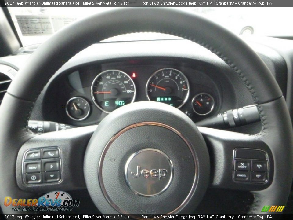 2017 Jeep Wrangler Unlimited Sahara 4x4 Billet Silver Metallic / Black Photo #18