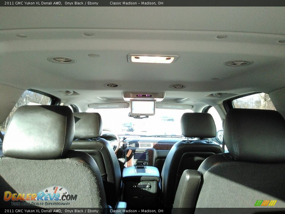 2011 GMC Yukon XL Denali AWD Onyx Black / Ebony Photo #16