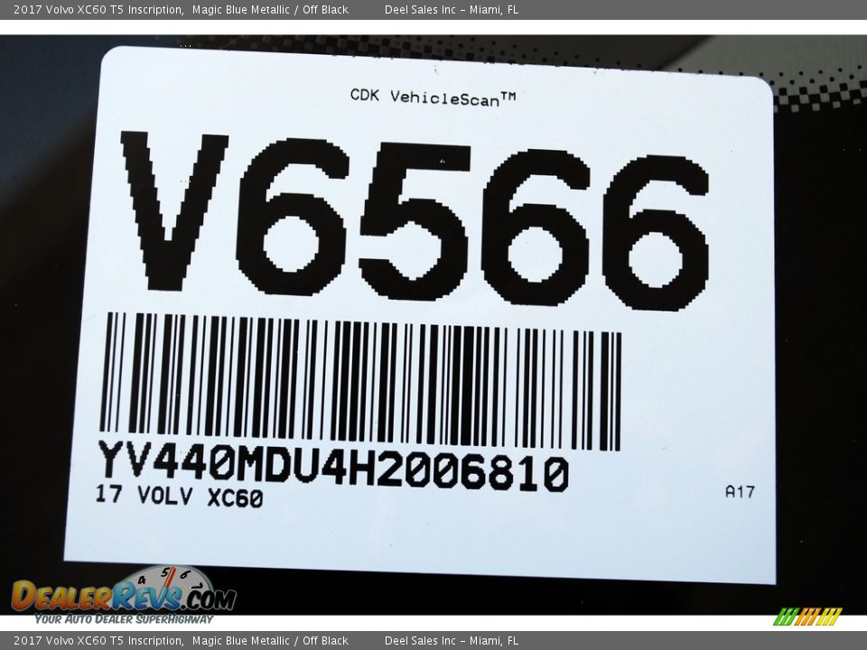 2017 Volvo XC60 T5 Inscription Magic Blue Metallic / Off Black Photo #20