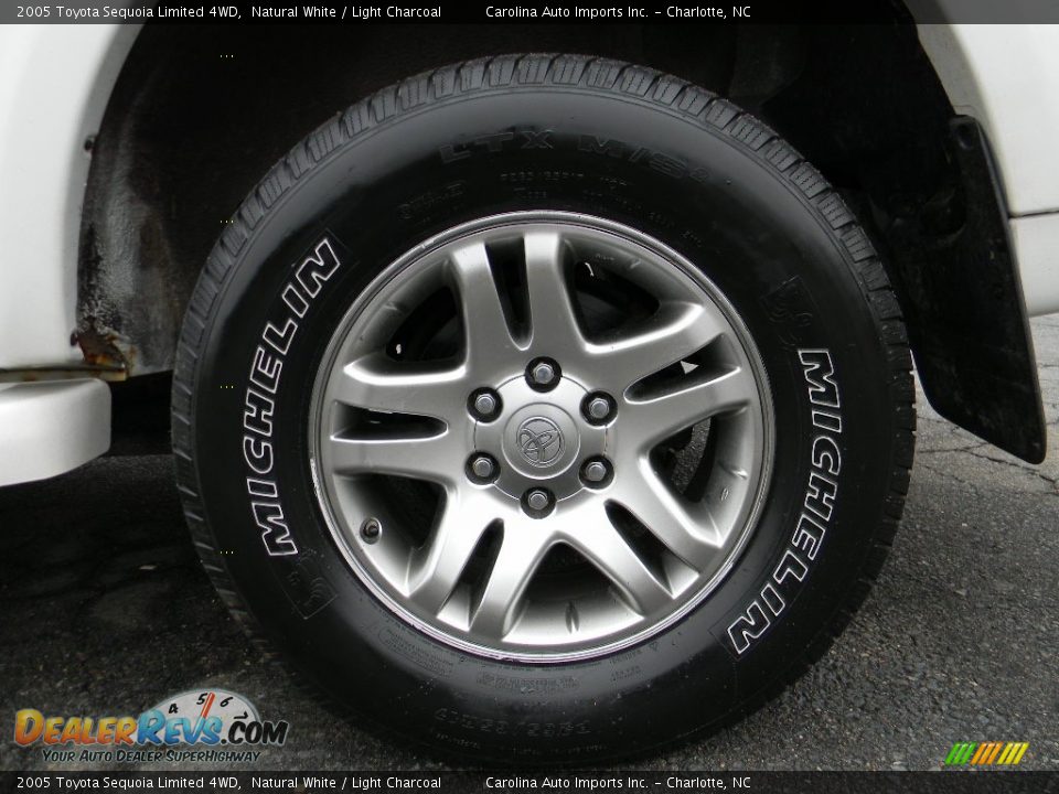 2005 Toyota Sequoia Limited 4WD Natural White / Light Charcoal Photo #26