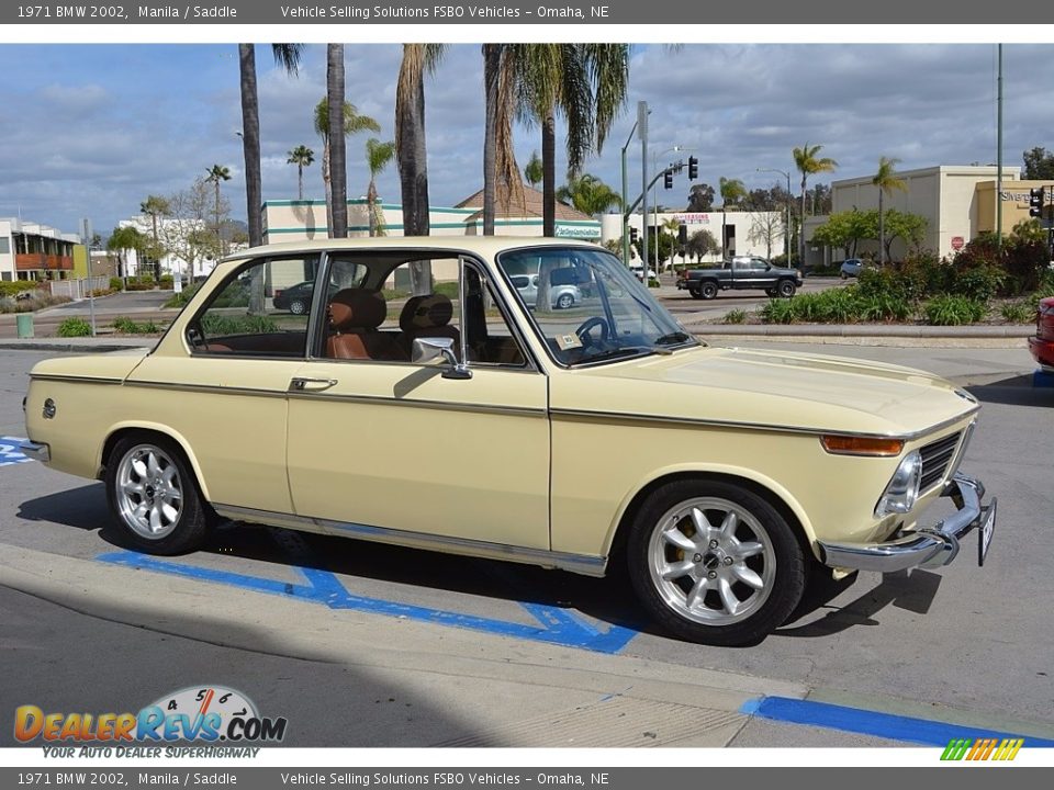Front 3/4 View of 1971 BMW 2002  Photo #2