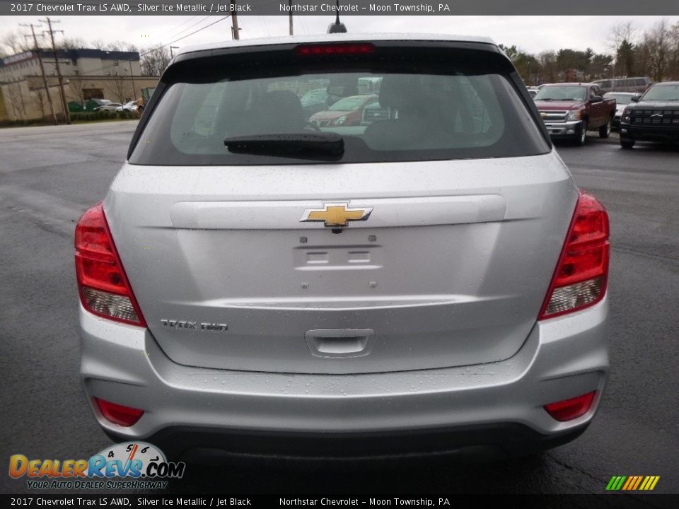 2017 Chevrolet Trax LS AWD Silver Ice Metallic / Jet Black Photo #6