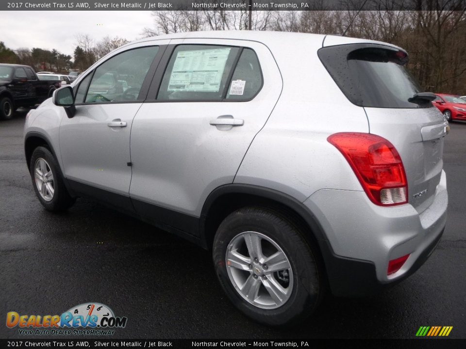 2017 Chevrolet Trax LS AWD Silver Ice Metallic / Jet Black Photo #8