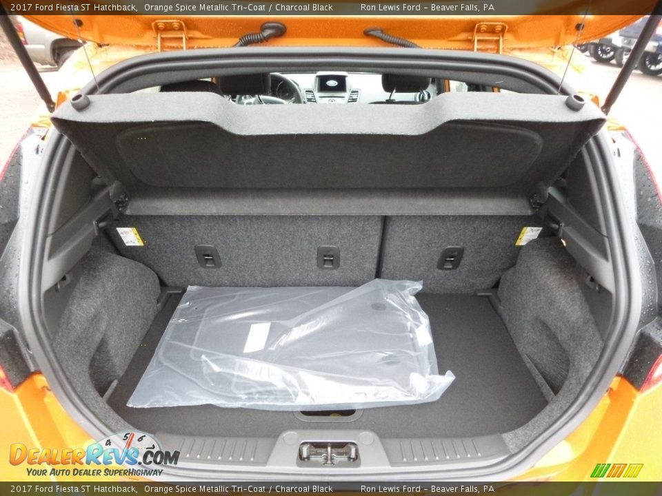 2017 Ford Fiesta ST Hatchback Trunk Photo #5