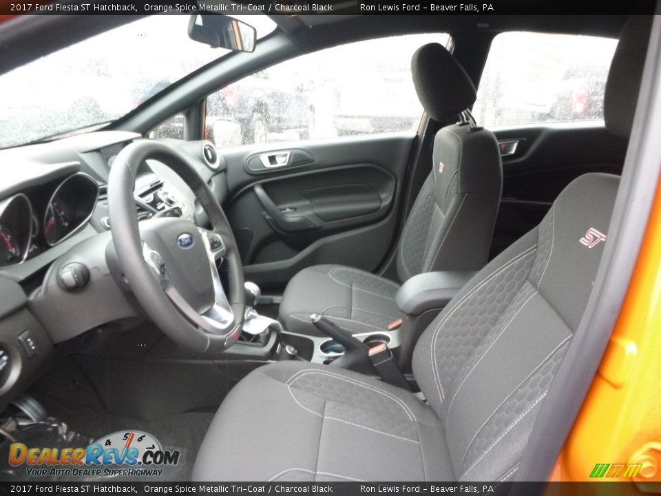 Charcoal Black Interior - 2017 Ford Fiesta ST Hatchback Photo #12
