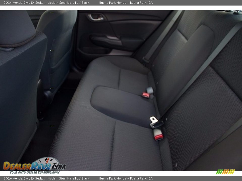 2014 Honda Civic LX Sedan Modern Steel Metallic / Black Photo #4