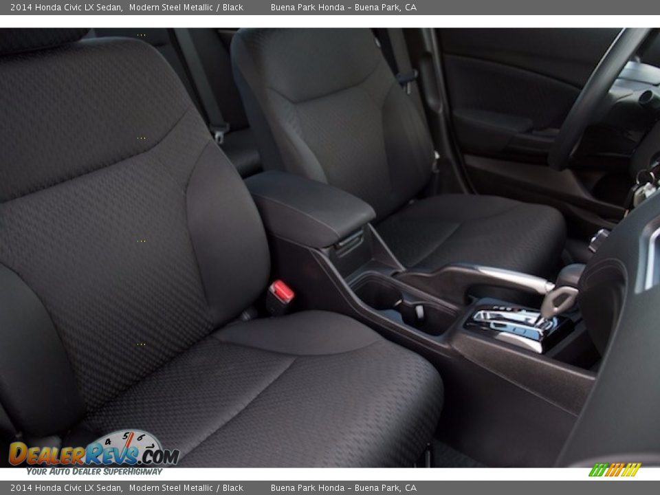 2014 Honda Civic LX Sedan Modern Steel Metallic / Black Photo #17