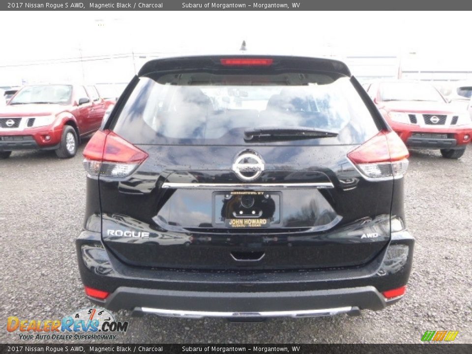 2017 Nissan Rogue S AWD Magnetic Black / Charcoal Photo #8