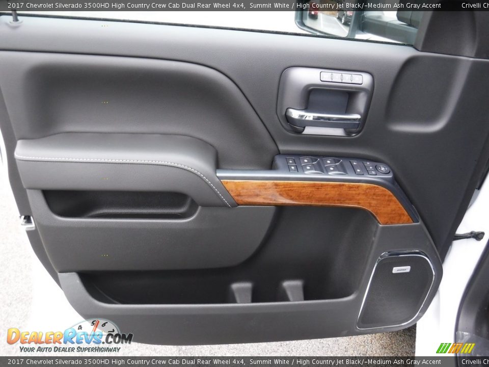 Door Panel of 2017 Chevrolet Silverado 3500HD High Country Crew Cab Dual Rear Wheel 4x4 Photo #13