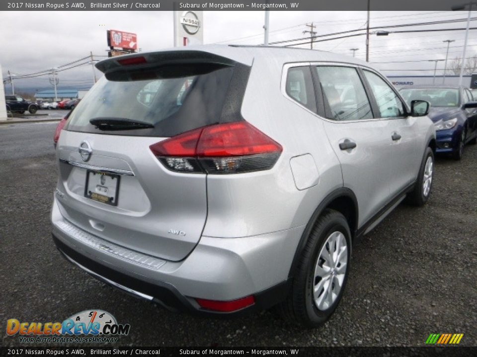 2017 Nissan Rogue S AWD Brilliant Silver / Charcoal Photo #7