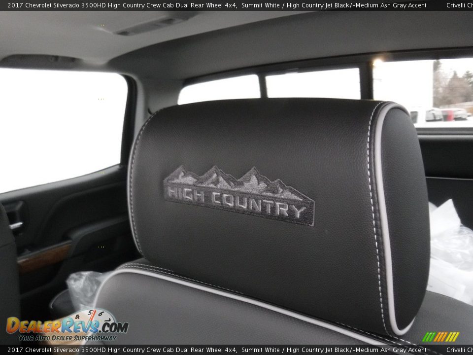 2017 Chevrolet Silverado 3500HD High Country Crew Cab Dual Rear Wheel 4x4 Logo Photo #20