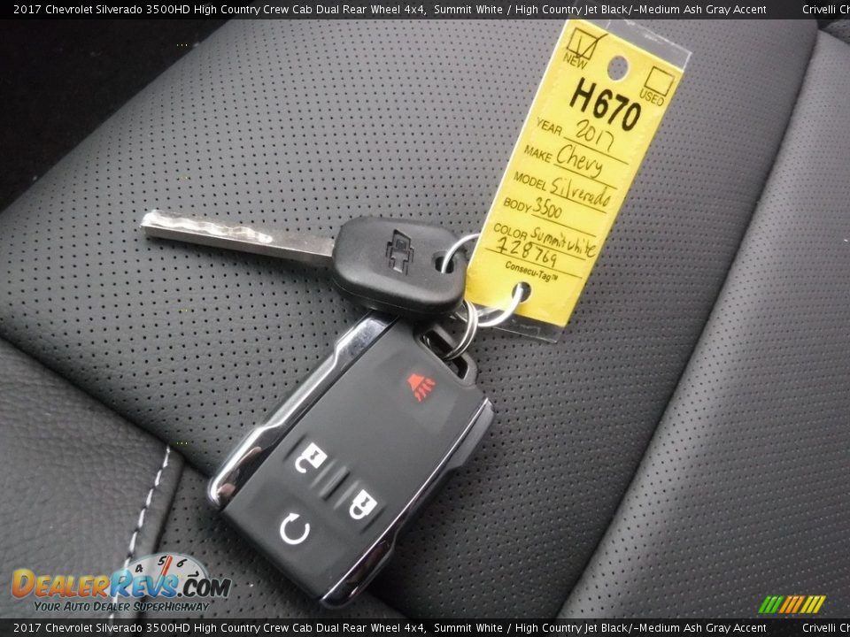 Keys of 2017 Chevrolet Silverado 3500HD High Country Crew Cab Dual Rear Wheel 4x4 Photo #32