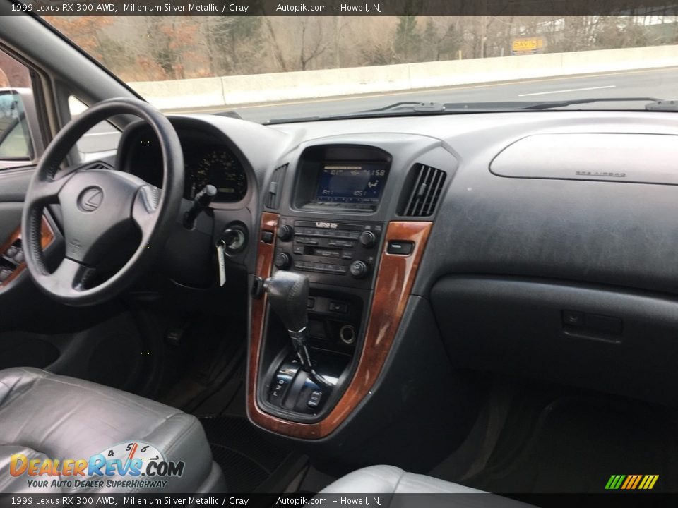1999 Lexus RX 300 AWD Millenium Silver Metallic / Gray Photo #13