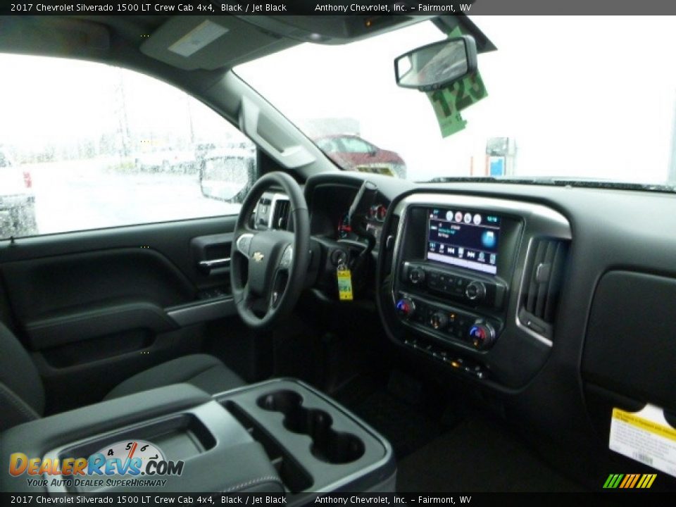2017 Chevrolet Silverado 1500 LT Crew Cab 4x4 Black / Jet Black Photo #4