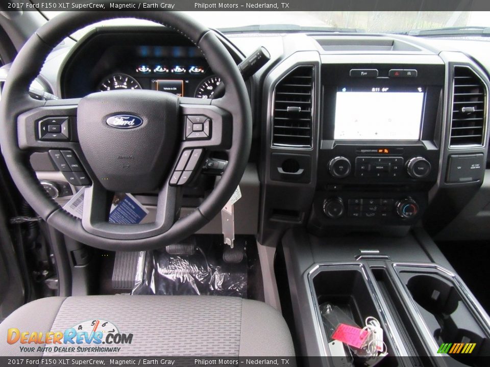 2017 Ford F150 XLT SuperCrew Magnetic / Earth Gray Photo #24